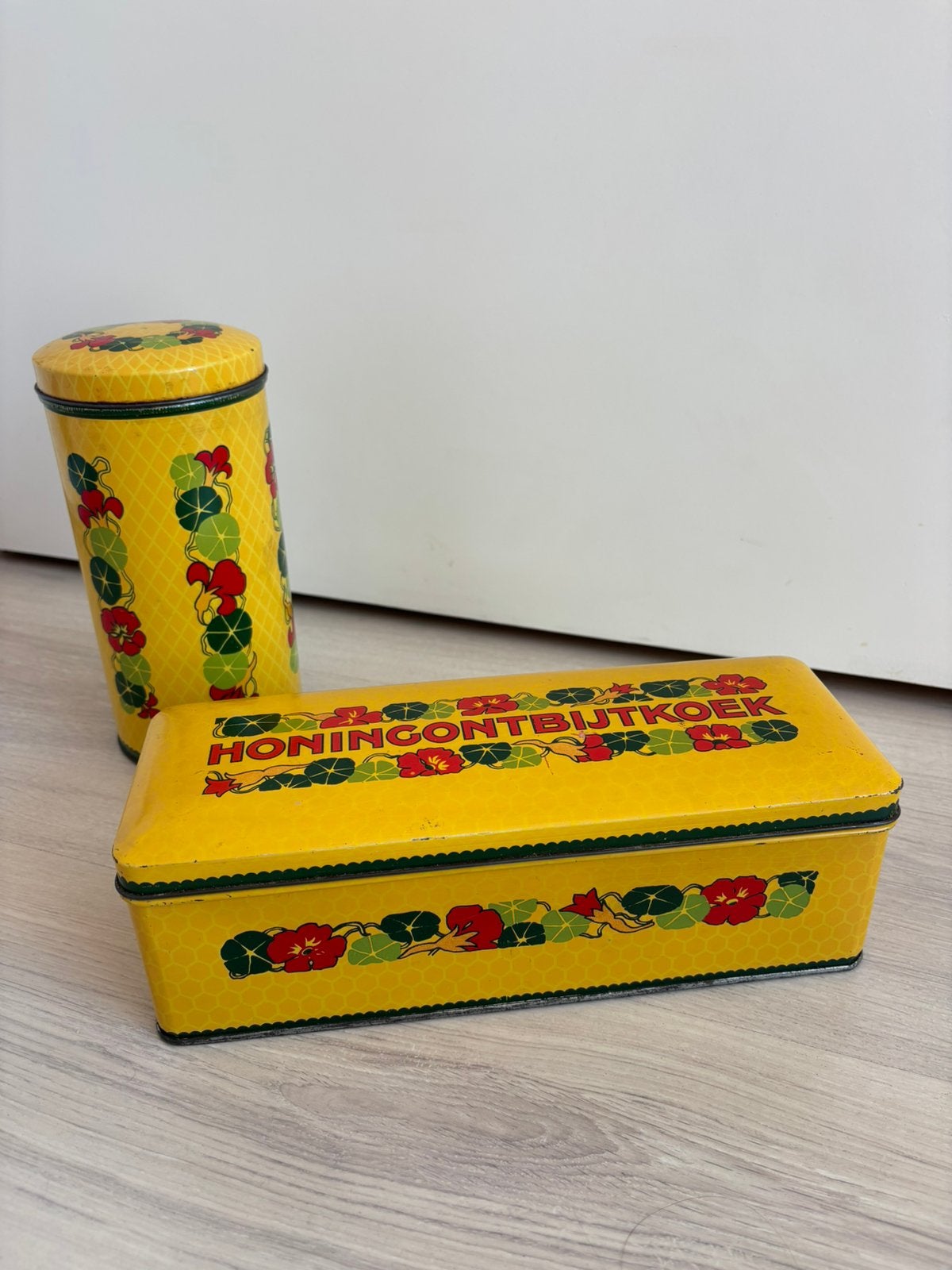 Vintage Verkade ontbijtkoek blik en beschuitbus, Antiek en Kunst, Antiek | Keukenbenodigdheden, Ophalen