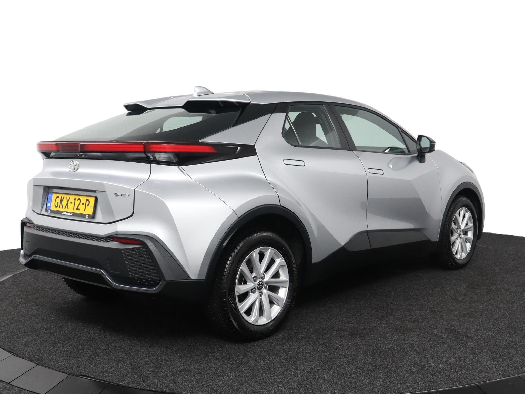 Toyota C-HR 1.8 Hybrid 140 Active | Parkeercamera | Climate, Auto's, Toyota, 12 maanden, Stof, Euro 6, 4 cilinders