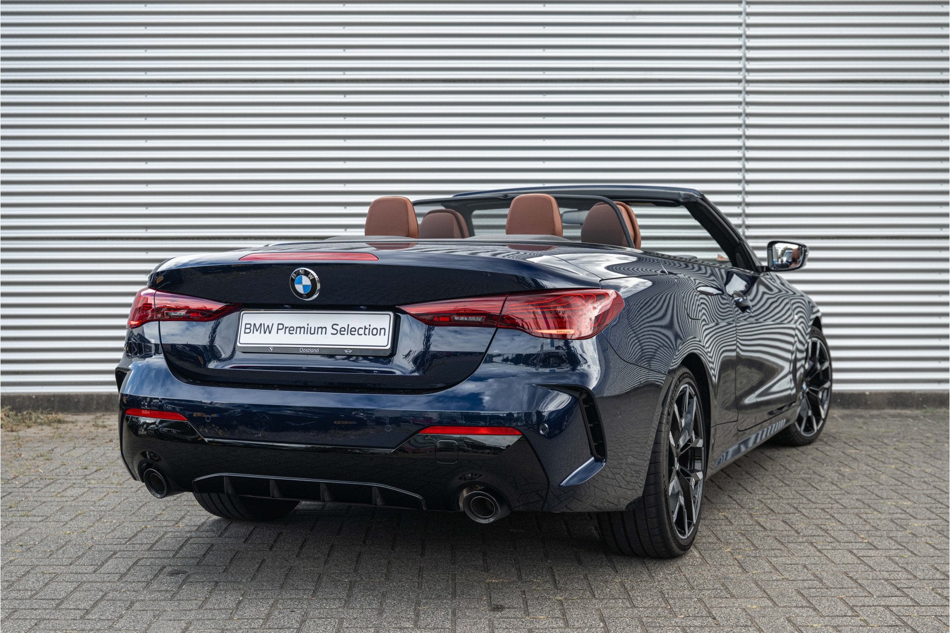 BMW 4 Serie Cabrio 420i M Sport Automaat / Air Collar / Comf, Auto's, Automaat, Gebruikt, 1665 kg, 750 kg