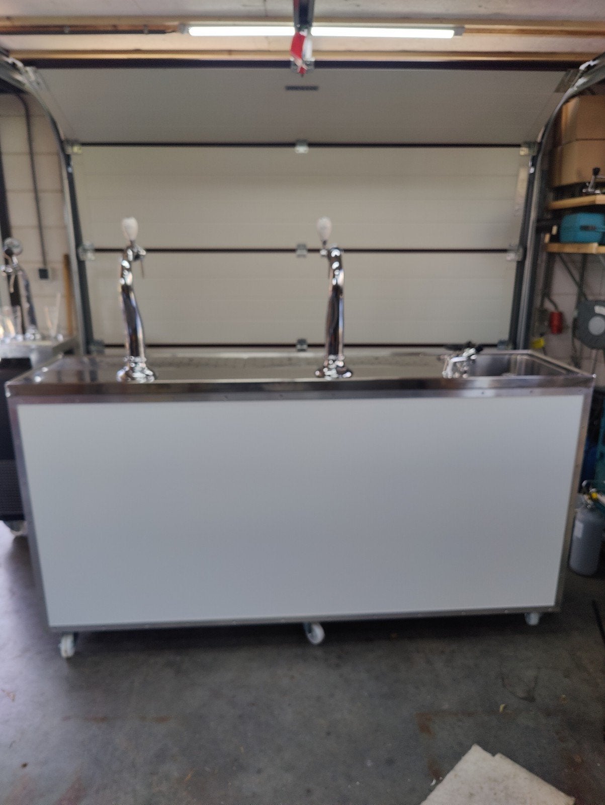 Mooie mobiele biertap installatie met 2 Tapzuilen., Nieuw, Ophalen of Verzenden, X, Noorden