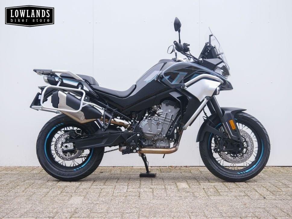 CFMOTO 800 MT SPORT (bj 2026), 2 cilinders, Motorrijbewijs A, Bedrijf, Onbekend