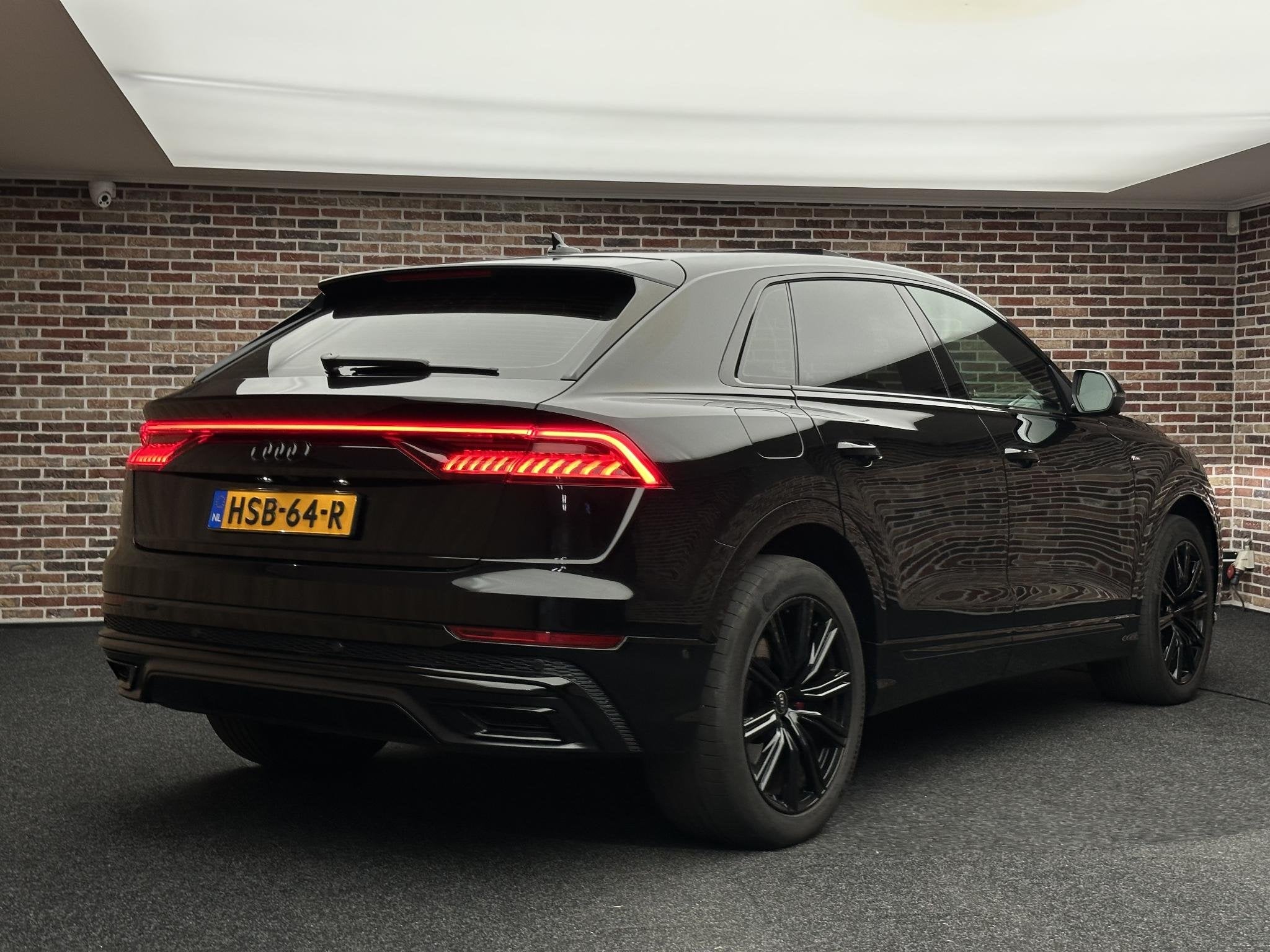 Audi Q8 55 TFSI e quattro Pro S-Line | Dak| Lichtvering| Ada, Auto's, Audi, Automaat, Gebruikt, 2995 cc, Q8