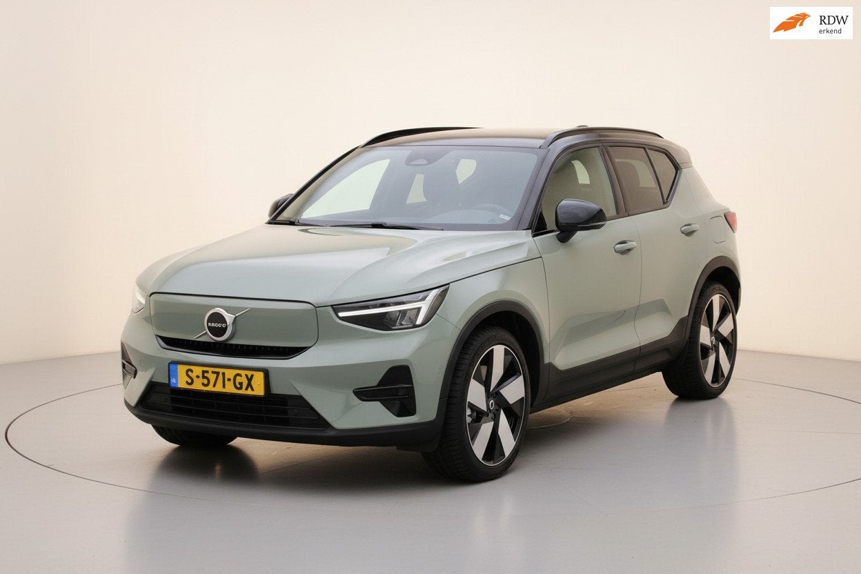 Volvo XC40 Recharge Twin Plus 78 kWh, Auto's, Volvo, Dealer onderhouden, 1300 min, Automatische klimaatregeling, Origineel Nederlands