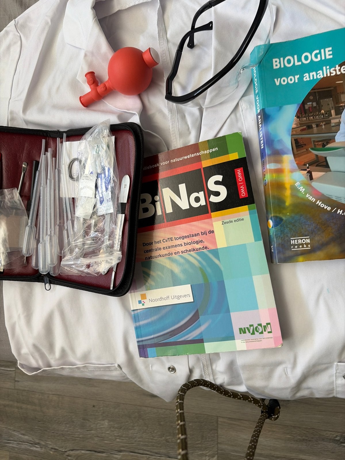 mbo labratoruim techniek veiligheidsbril, pipet etc, Ophalen of Verzenden, Beta, Nieuw, MBO