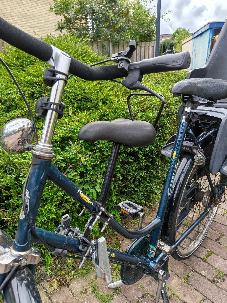 Zadel op stang voor damesfiets, Fietsen en Brommers, Fietsaccessoires | Fietsstoeltjes, Ophalen, Voetsteuntjes, 22 t/m 36 kg, Onbekend