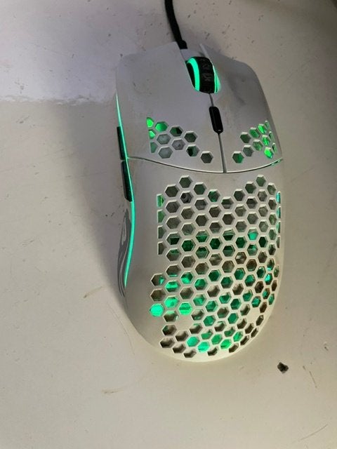 Nr.421: Ascend Glorious Gaming Mouse Model 0, Computers en Software, Muizen, Gebruikt, Muis, Rechtshandig, Bedraad, Gaming muis