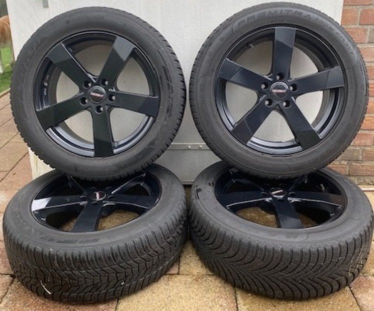 4 DEZENT Lichtmetalen Velgen met Winterbanden 235/55 R18, Ophalen, Nieuw