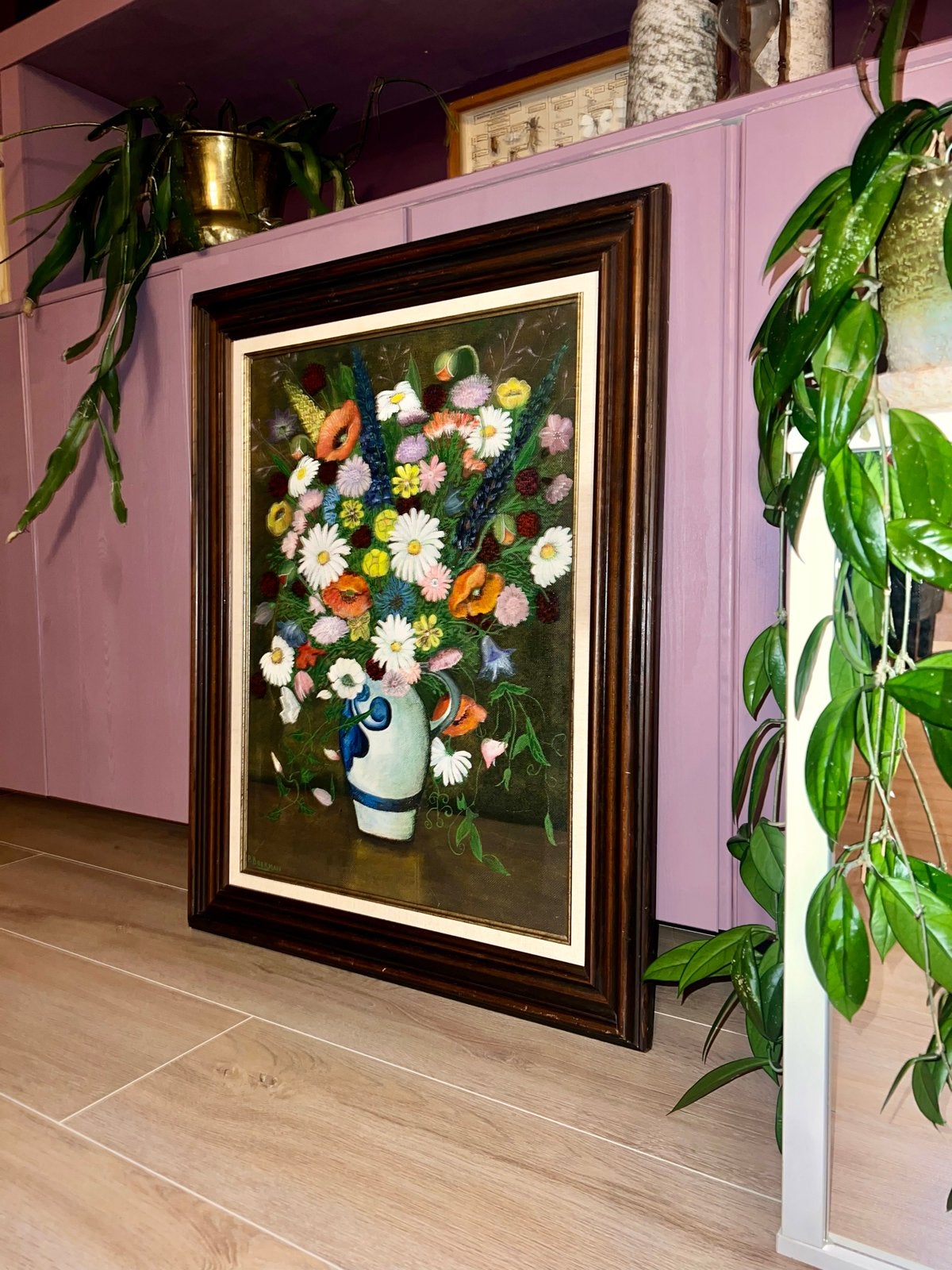 Sfeervol bloemenschilderij met prachtige houten lijst, Bloemen, Doek, Bijzondere lijst, Ophalen of Verzenden