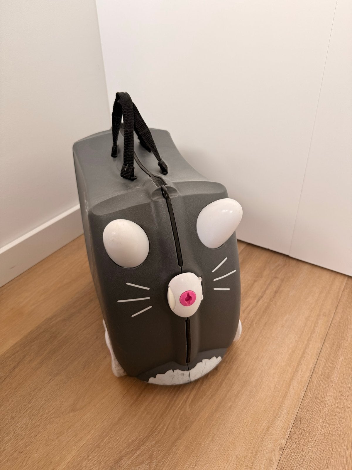 Trunki Kinderreiskoffer Kat - Grijs, Wieltjes, 40 tot 60 cm, Gebruikt, 20 tot 30 cm