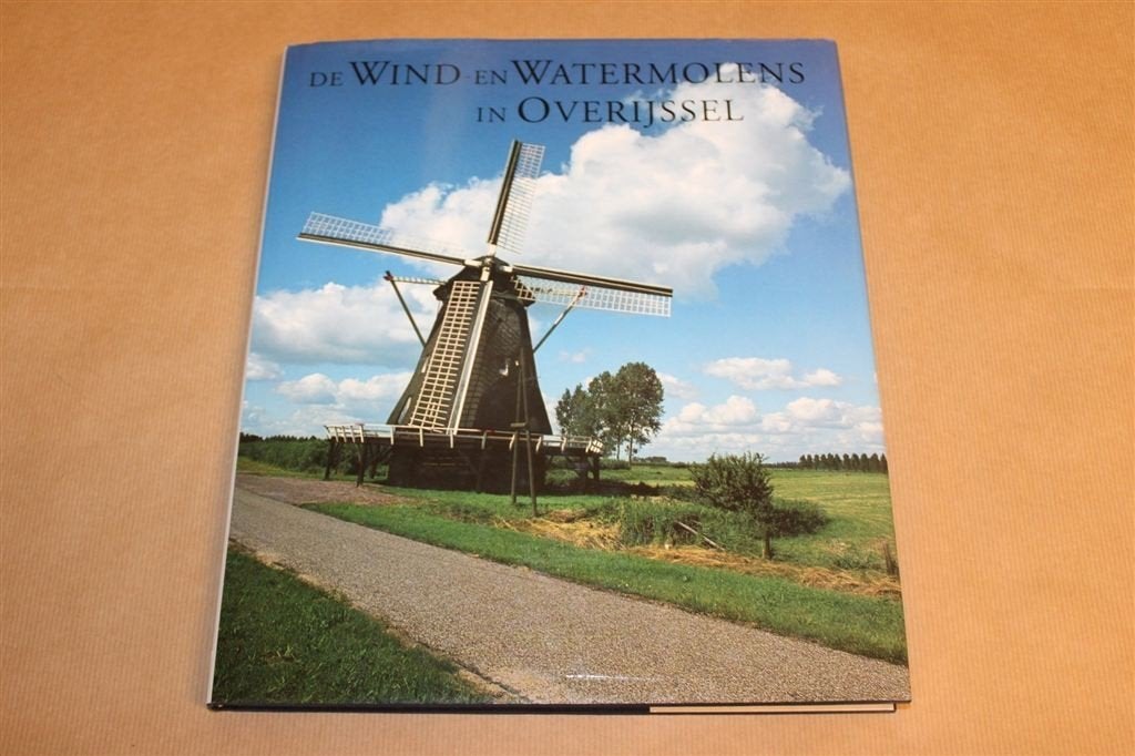 Wind- En Watermolens in Overijssel — Compleet Naslagwerk, Ophalen of Verzenden, Gelezen