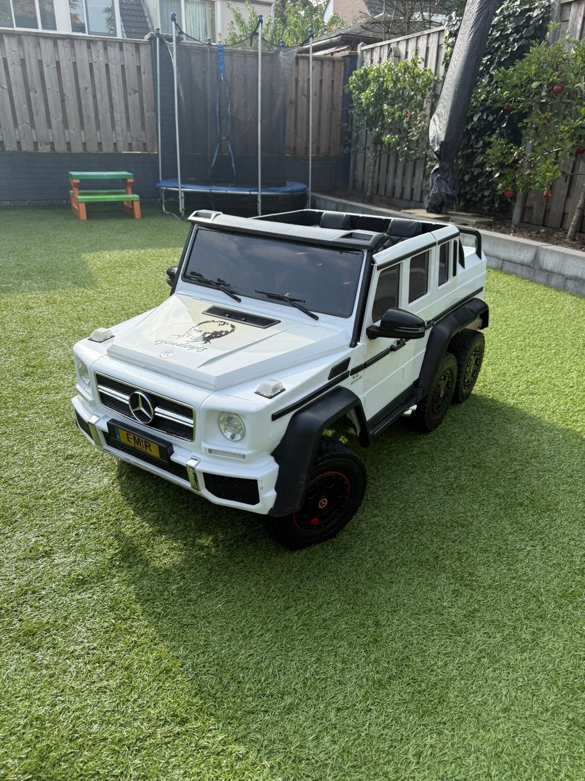 MERCEDES G63 6x6 AMG 2 PERSOONS KINDERAUTO, Kinderen en Baby's, Gebruikt