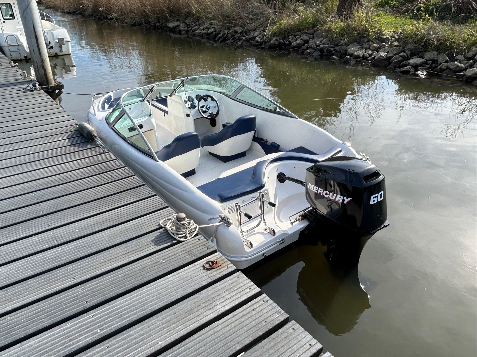 Interster Bowrider 470 met 60 pk motor en trailer, Watersport en Boten, Ophalen, Overige merken, Gebruikt, Polyester