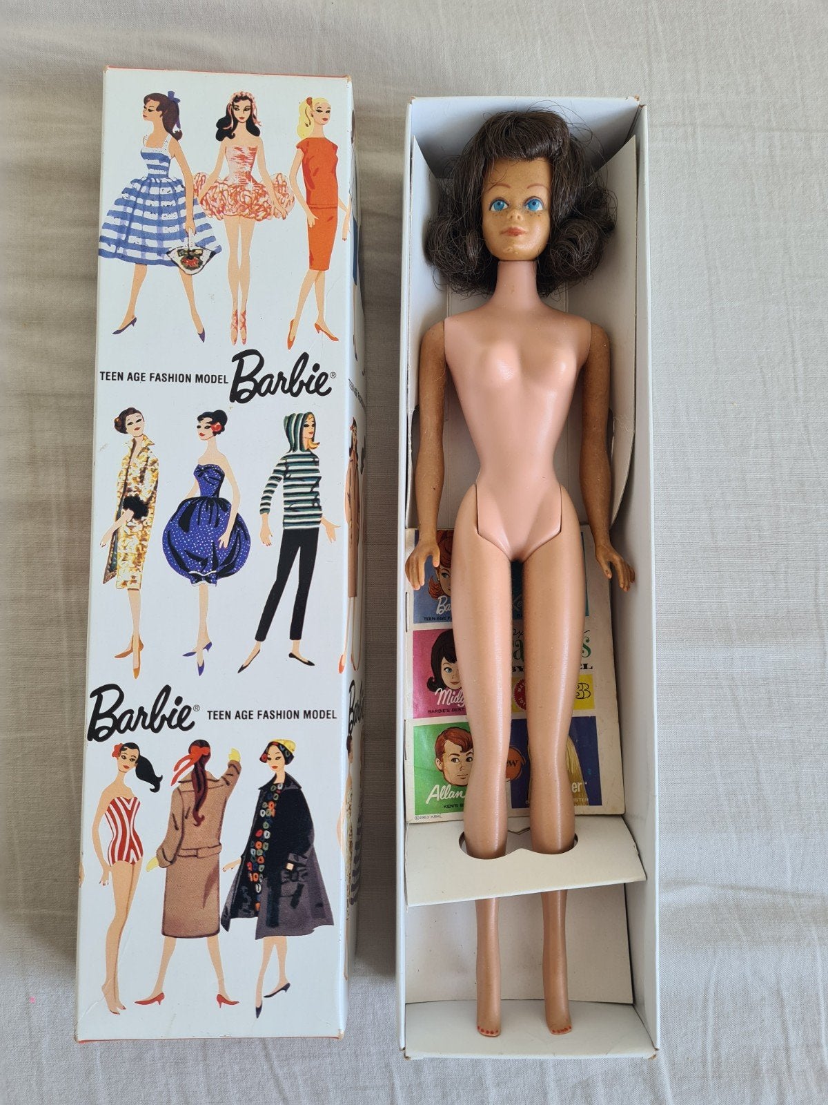 vintage BARBIE Mattel 1962 MIDGE  pop in doos, Ophalen of Verzenden, Gebruikt, Fashion Doll