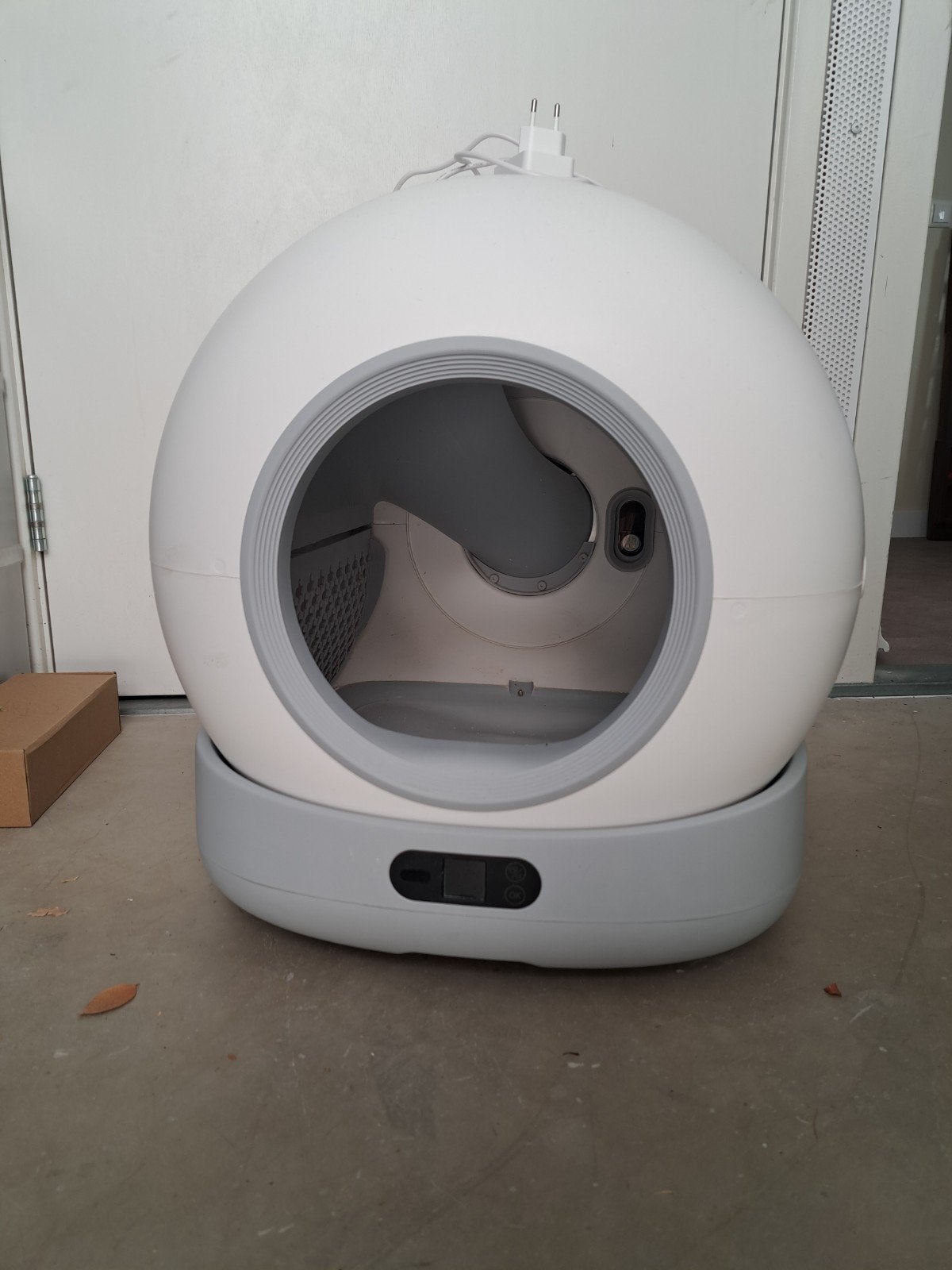 Automatische kattenbak met app te besturen, Dieren en Toebehoren, Ophalen