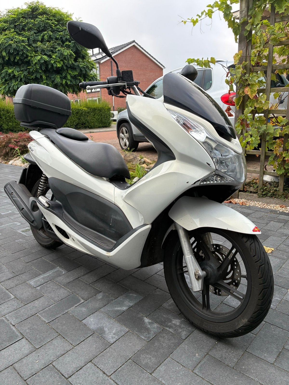 Honda PCX 125 - Betrouwbare en zuinige scooter, Motoren, Particulier, Scooter