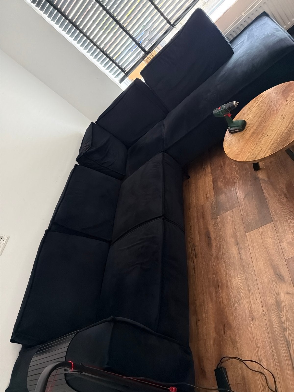 Zo goed als nieuwe bank met kleine vlek, snel ophalen!, Ophalen, 100 tot 125 cm, Hoekbank, 300 cm of meer