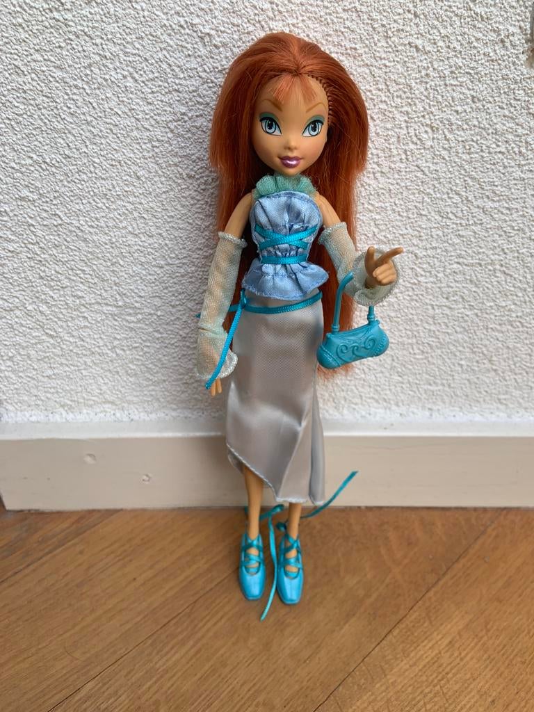 Winx Club Bloom Dance Night, Ophalen of Verzenden, Zo goed als nieuw, Fashion Doll