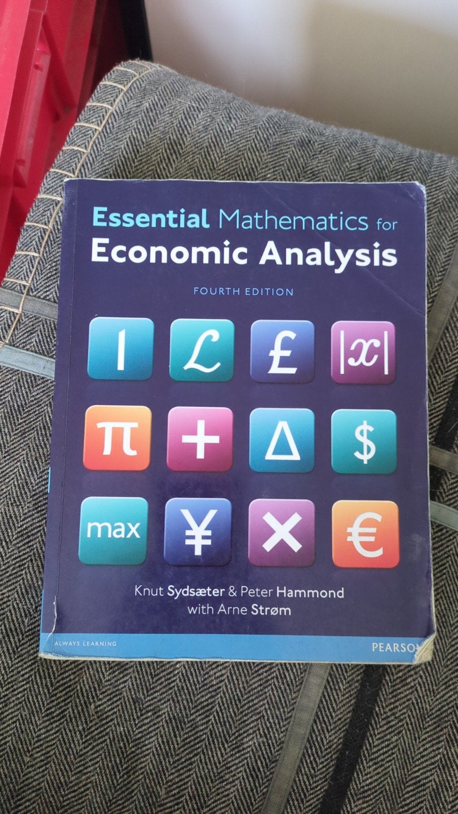 Essential Mathematics for Economic Analysis - 4e editie, HBO, Knut Sydsæter & Peter Hammond with Arne Strøm, Gamma, Ophalen