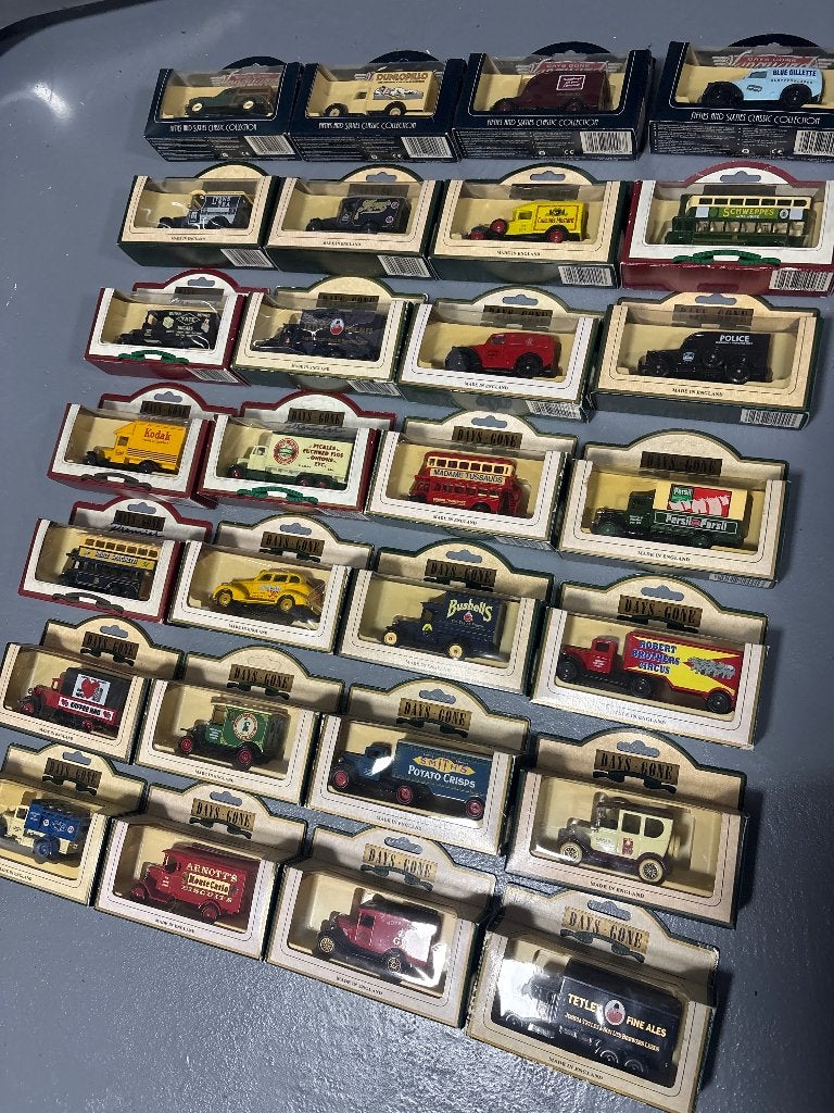 Auto days gone collectie nieuw in doos, Verzamelen, Ophalen of Verzenden