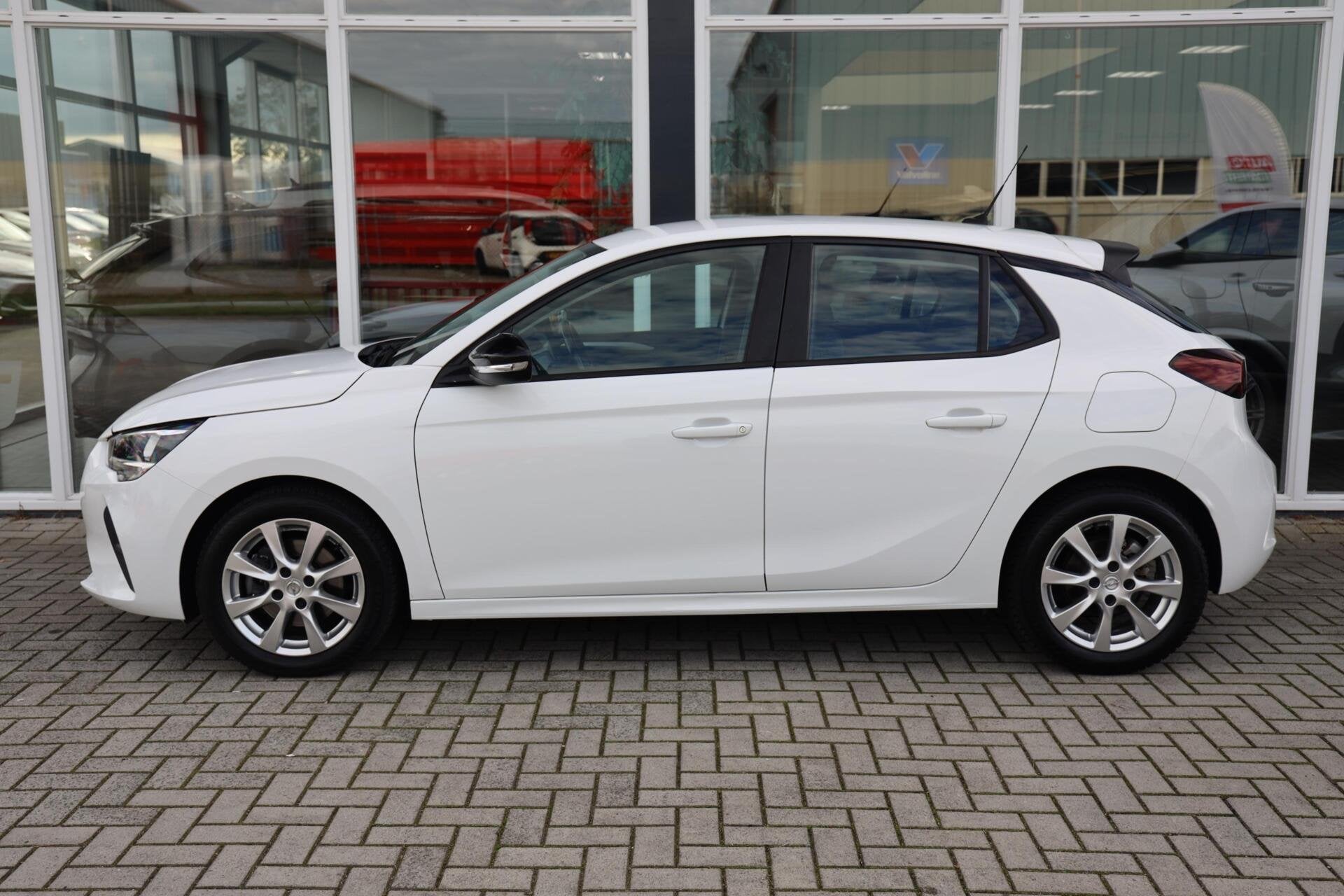 Opel Corsa 1.5 D Edition|Carplay|Airco|Cruise|LMV, Voorwielaandrijving, Gebruikt, Euro 6, Met garantie (alle)