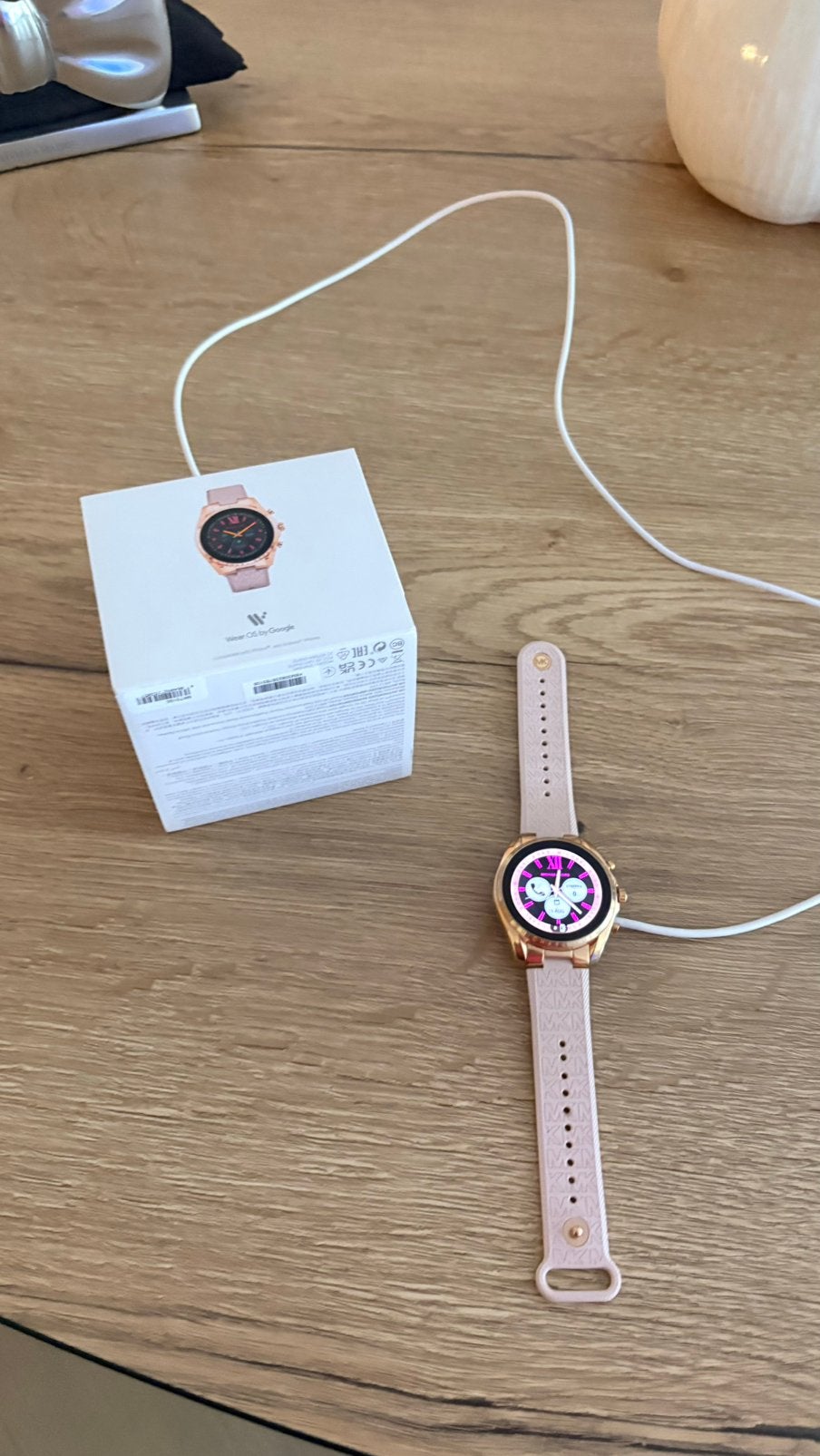 Michael Kors Smartwatch - Roségoud met Roze Band, Ophalen of Verzenden, Zo goed als nieuw, Conditie, Android