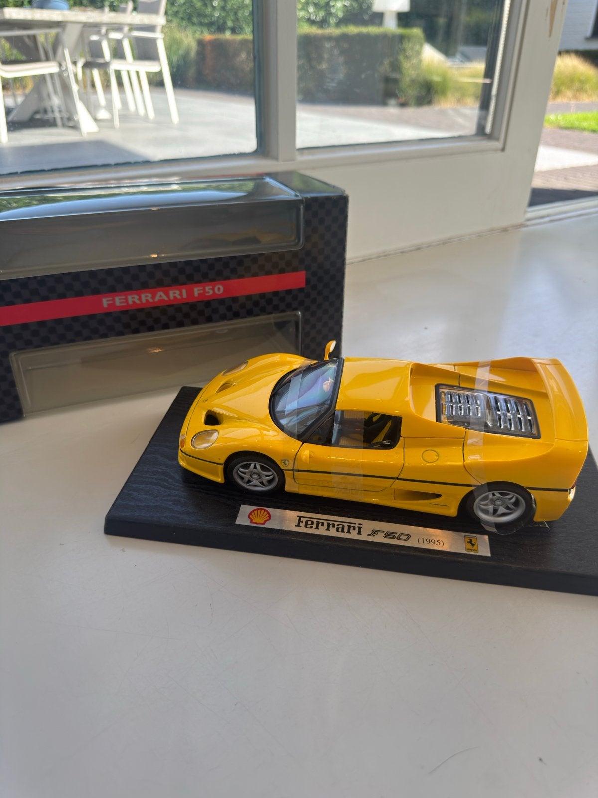 Ferrari F50 (1995) schaalmodel - Geel, Ophalen of Verzenden, Nieuw, Auto, Overige merken