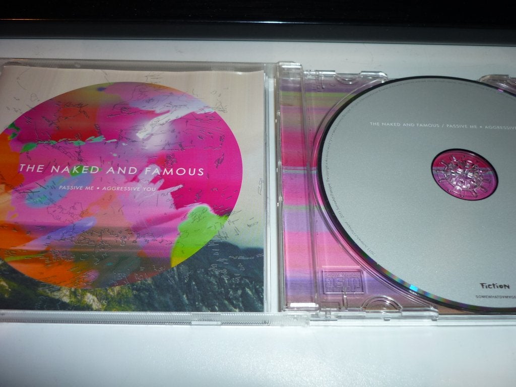 The Naked and Famous de cd passive me - aggressive you, Verzenden, Zo goed als nieuw, Poprock