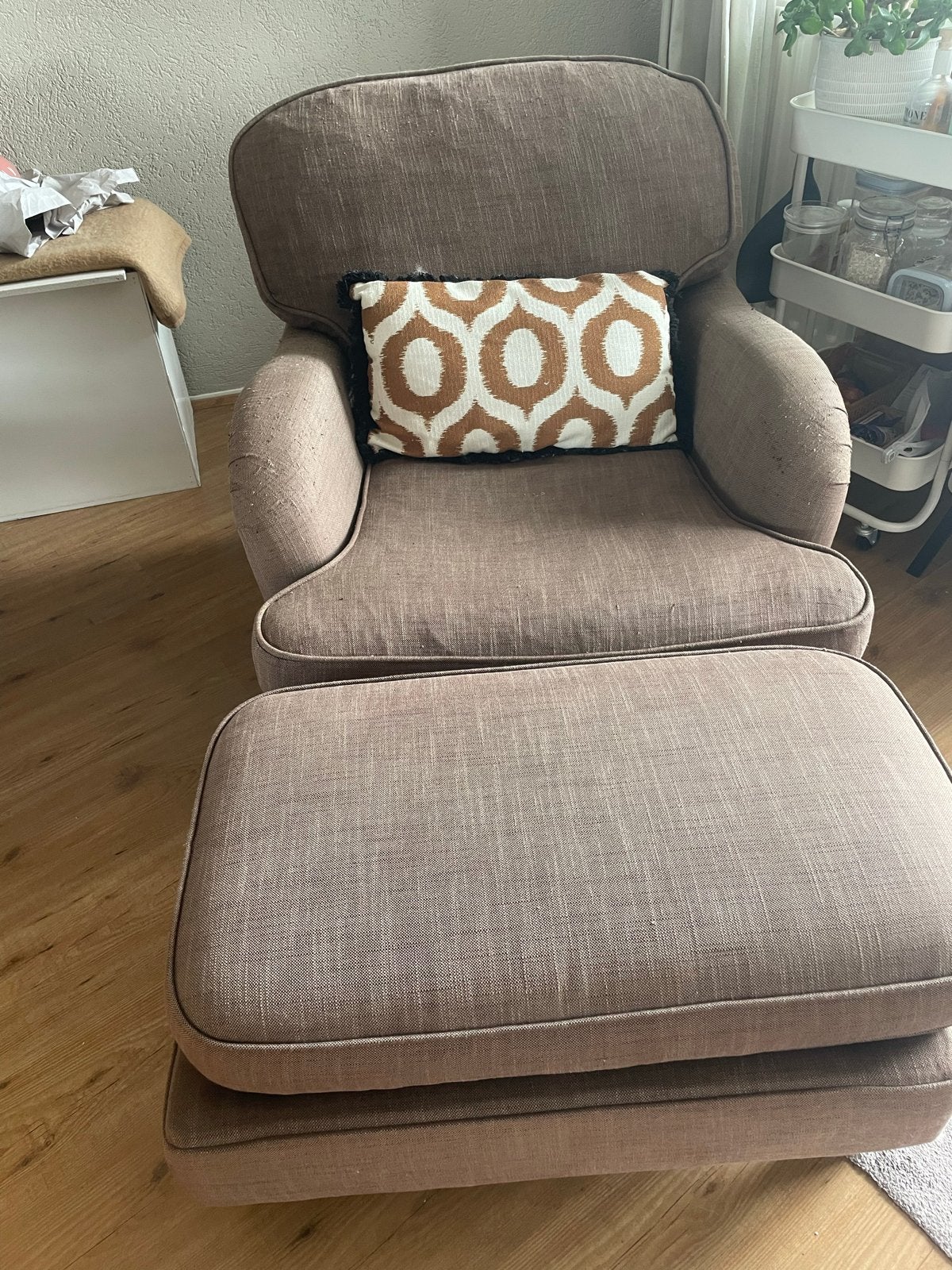 Gratis!! Comfortabele fauteuil met voetenbank - Gebruikt, Ophalen, Gebruikt, Stof, 75 tot 100 cm