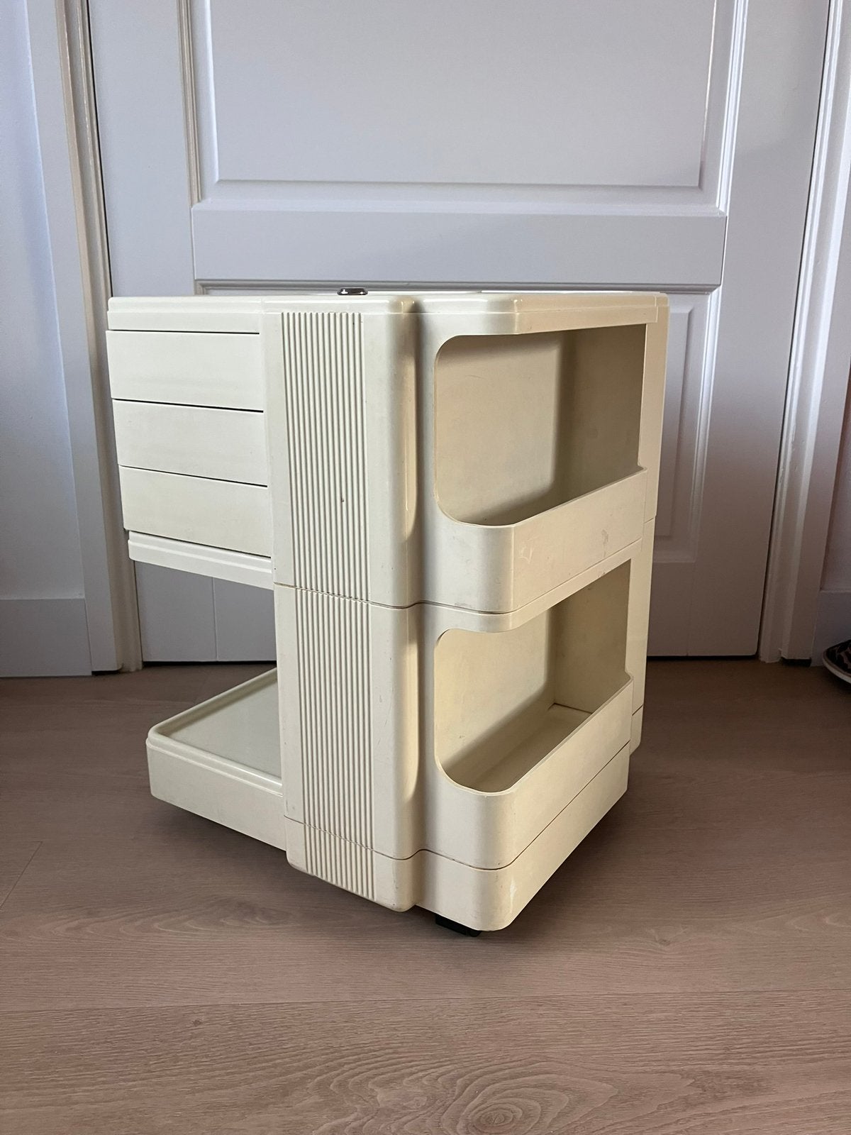 Space age  Joe Colombo Boby-trolley. Jaren ‘70, Space age. Vintage, Gebruikt, Rechthoekig, Ophalen