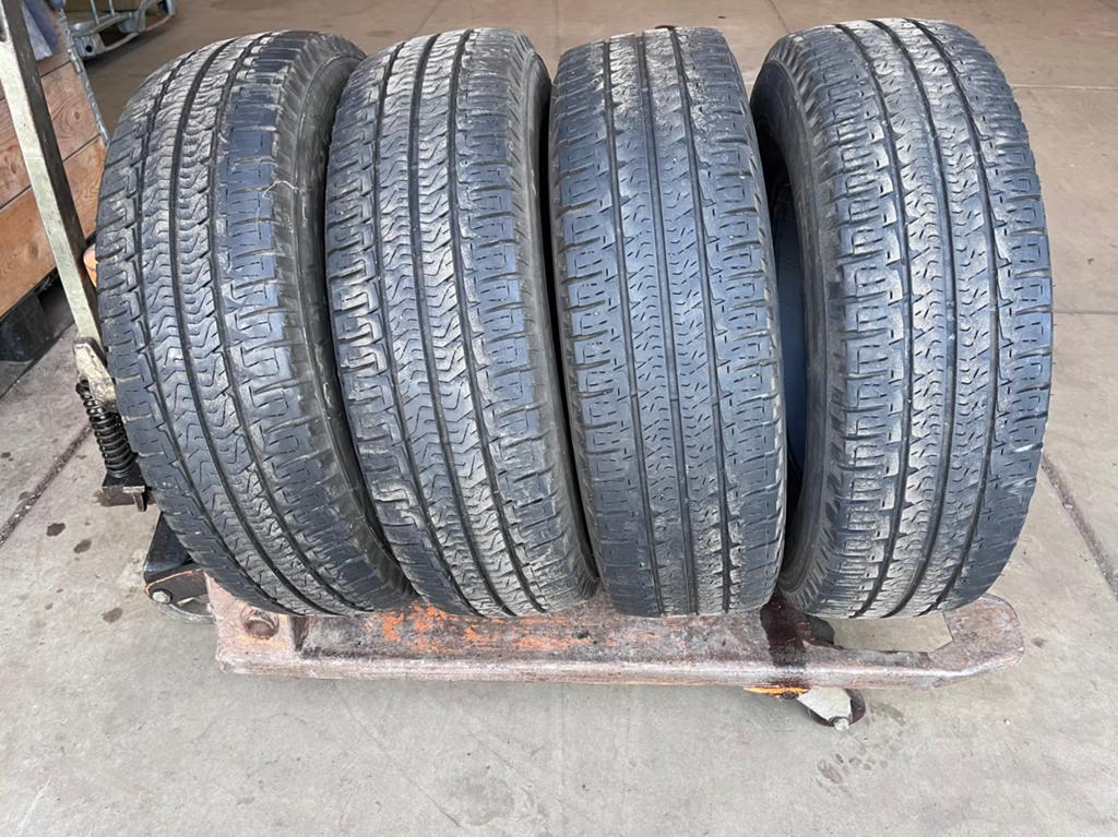 Michelin camper banden 16” Agilis 225/75/r16 cp, 16 inch, Ophalen of Verzenden, Band(en), Bestelwagen