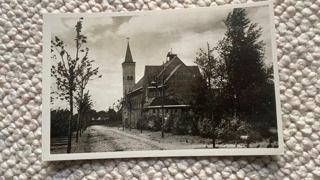 Ansichtkaart Oostrum Noviciaat St. Paschalis Kapel. 914, Verzamelen, Ophalen of Verzenden, 1940 tot 1960, Ongelopen, Limburg