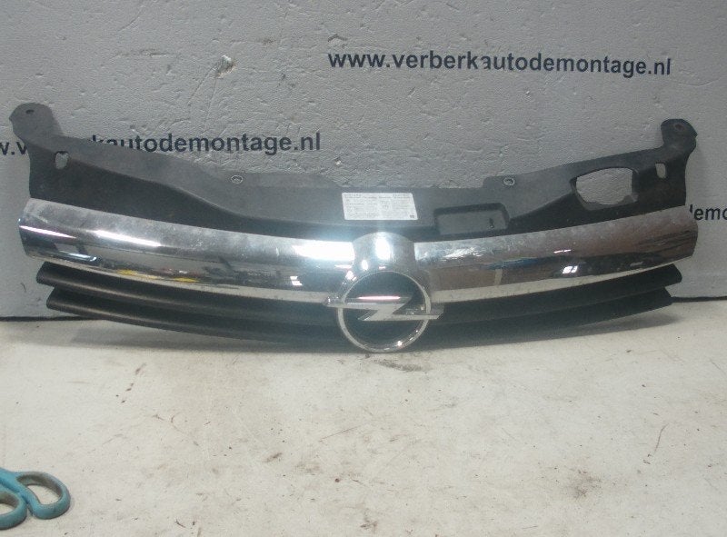 Grille Opel Astra H (L48) (2004-03/2010-10) 13241967, Gebruikt, Bahnhofsplatz, Rüsselsheim am Main 65423, , Duitsland, Opel, Opel Automobile GmbH