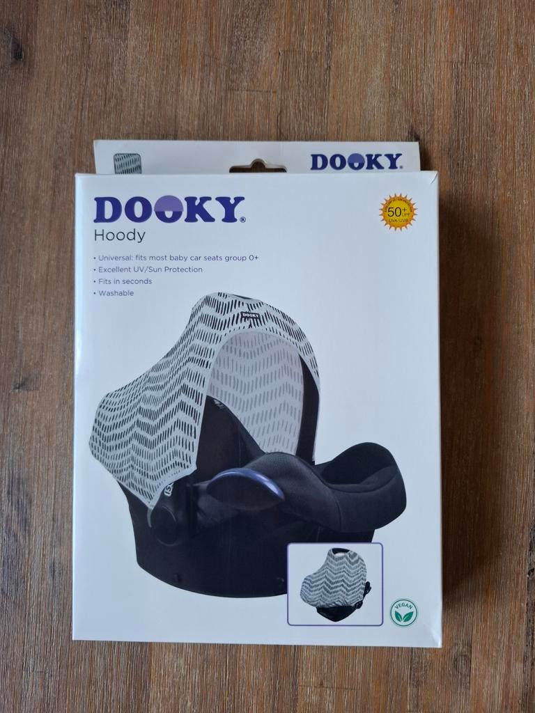 Dooky Hoody Universele Zonnekap voor Autostoel Groep 0+, Kinderen en Baby's, Autostoeltjes, Overige merken, Autogordel, 15 t/m 36 kg