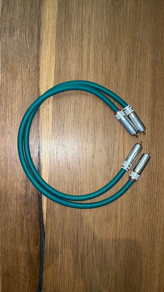 Furutech Alpha 75ohm coaxial cable FXAg puur silver RCA 50cm, Audio, Tv en Foto, Ophalen of Verzenden, Zo goed als nieuw, Minder dan 2 meter