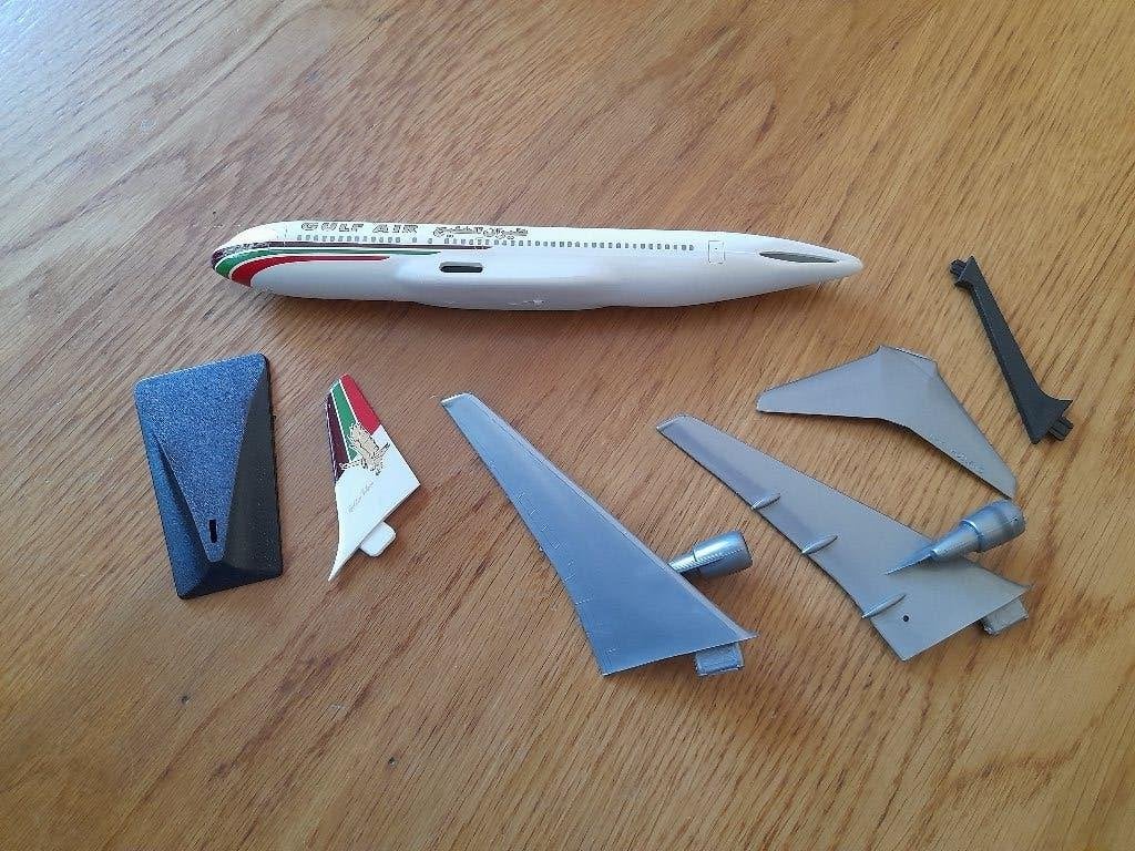 International Model Centre Boeing 767 Gulf Air, Overige merken, 1:200 of kleiner, Ophalen of Verzenden, Zo goed als nieuw