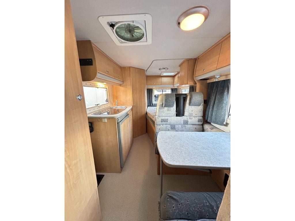 Foto 11 van Chausson WELCOME 70 Fransbed/NAP Fiat Ducato 2002