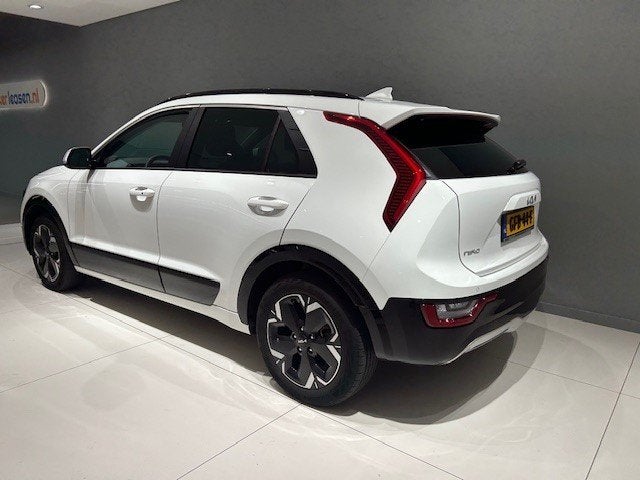 KIA e-Niro 64,8 kWh 204pk Automaat Air Navigatie Climate Con, Auto's, 12 maanden, Gebruikt, 1657 kg, Wit