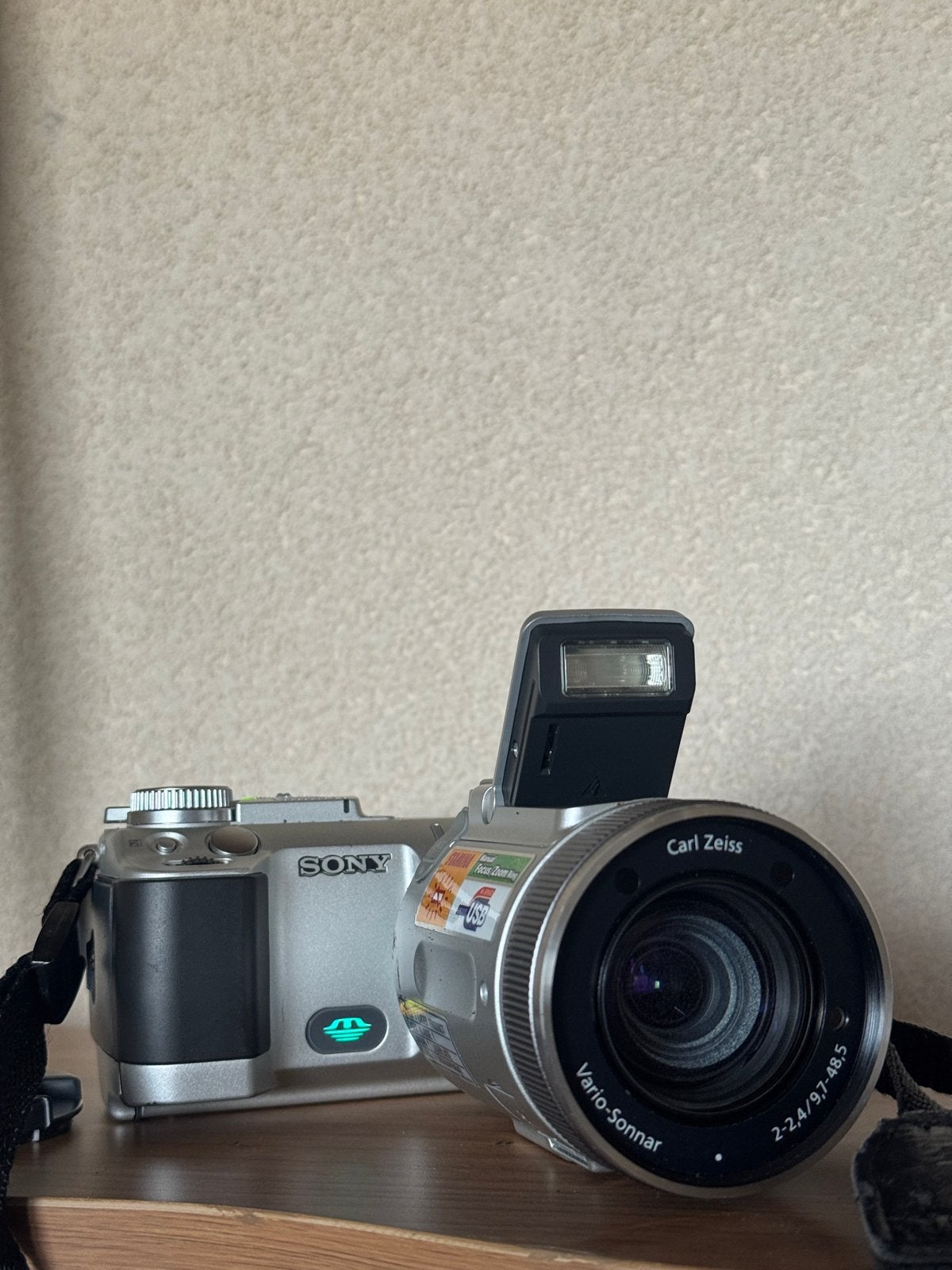 Sony Cyber-shot DSC-F717 |  camera met NightShot (Infrarood), Ophalen, Gebruikt, Handmatige focus, 4 t/m 7 keer