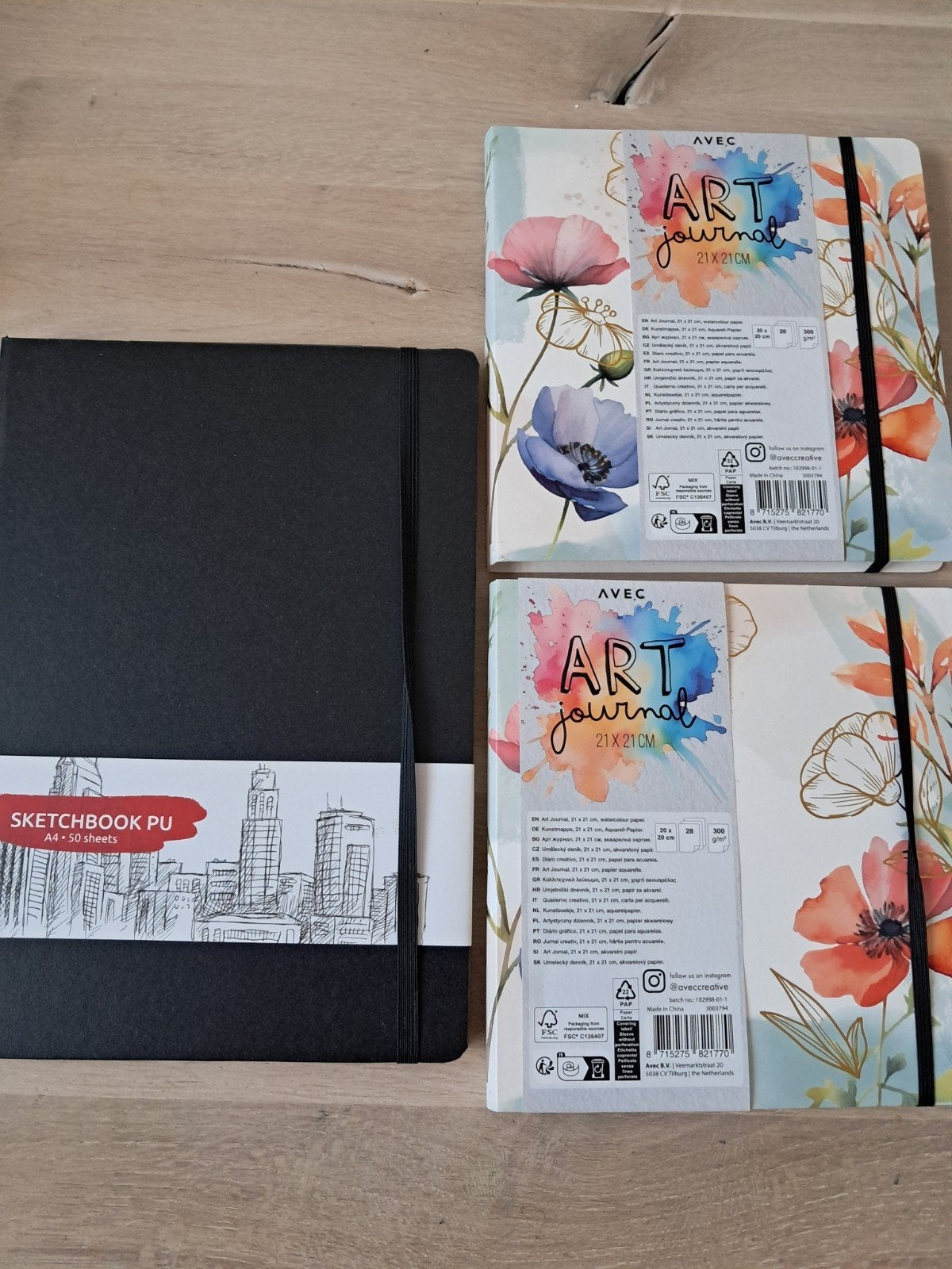 2 artjournals en een schetsboek. Nieuw. Alleen ophalen., Hobby en Vrije tijd, Scrapbooking, Ophalen, Nieuw, Album of Boek