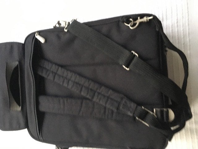 Rugtas cq. laptoptas, Computers en Software, Ophalen of Verzenden, 17 inch of meer, Zo goed als nieuw