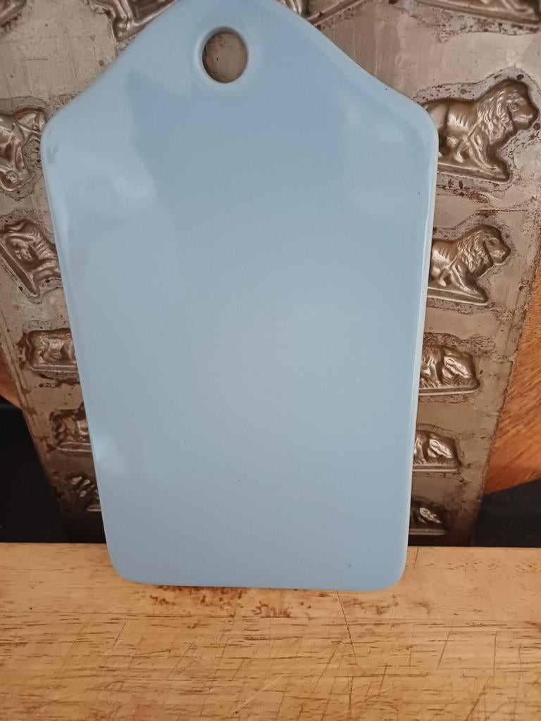 Prachtig lavendelblauw Deens Snijplankje Mynte DK, Antiek en Kunst, Verzenden