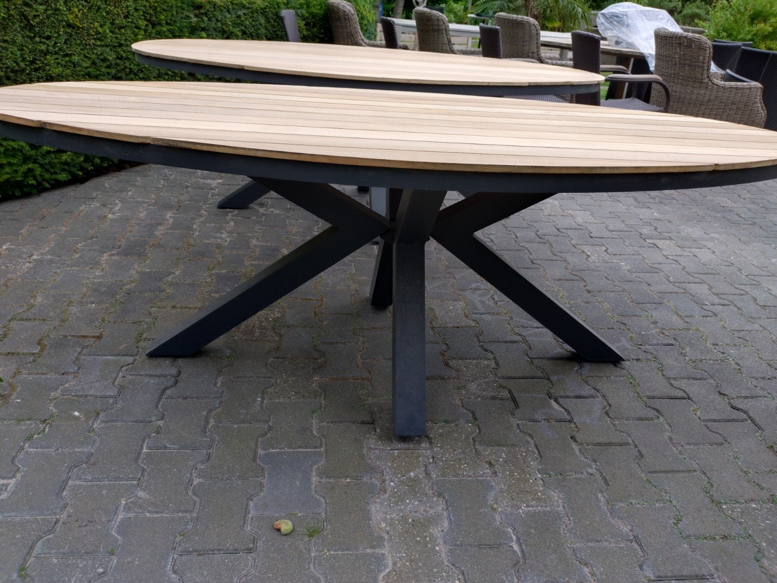 Mooie grote ovale tuintafel 220 x 115, Tuin en Terras, Tuintafels, Ophalen, Gebruikt, Ovaal, Aluminium