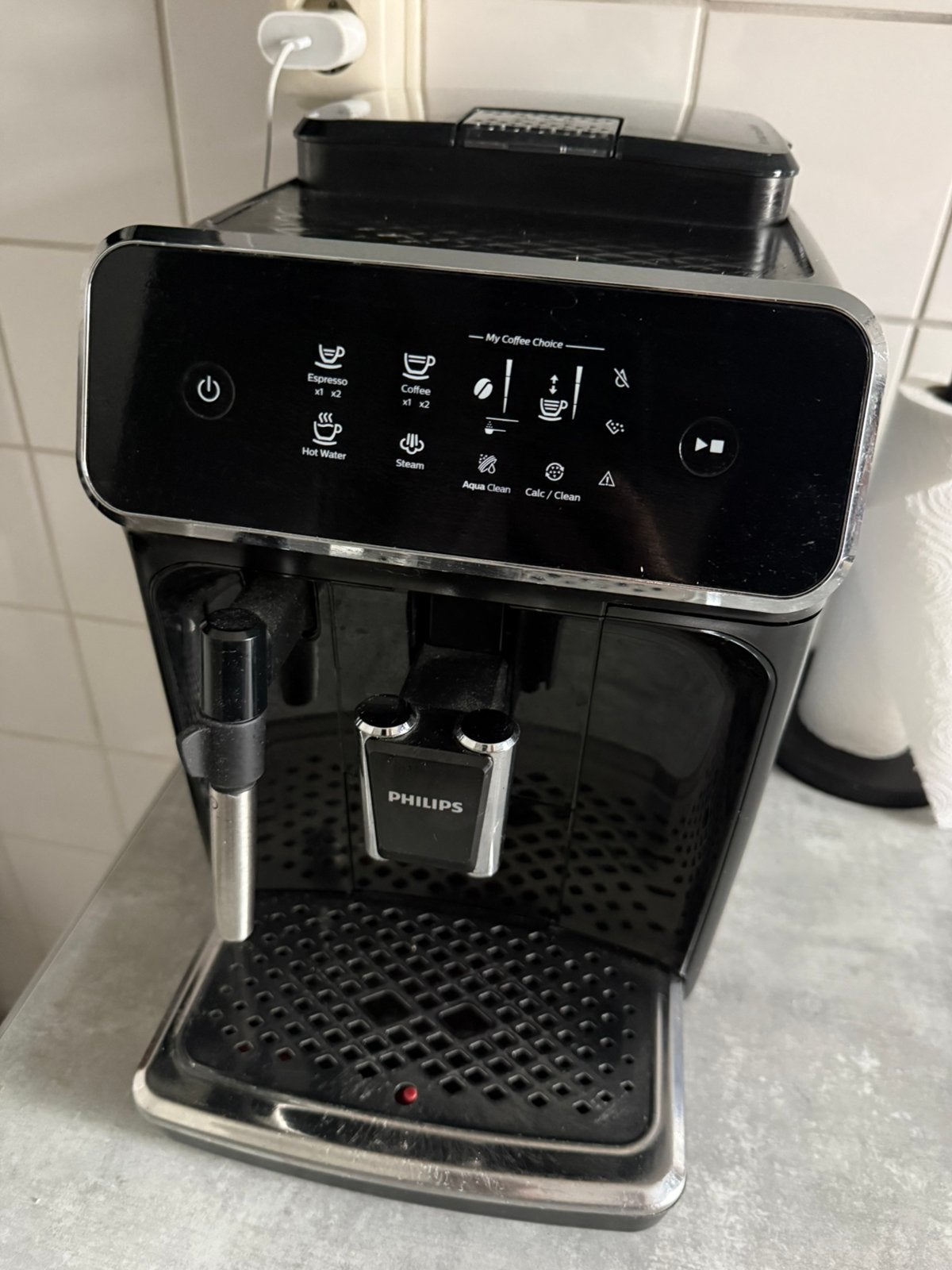 Philips volautomatische koffiemachine met melkopschuimer, Ophalen, Zo goed als nieuw, Koffiemachine, Stoompijpje