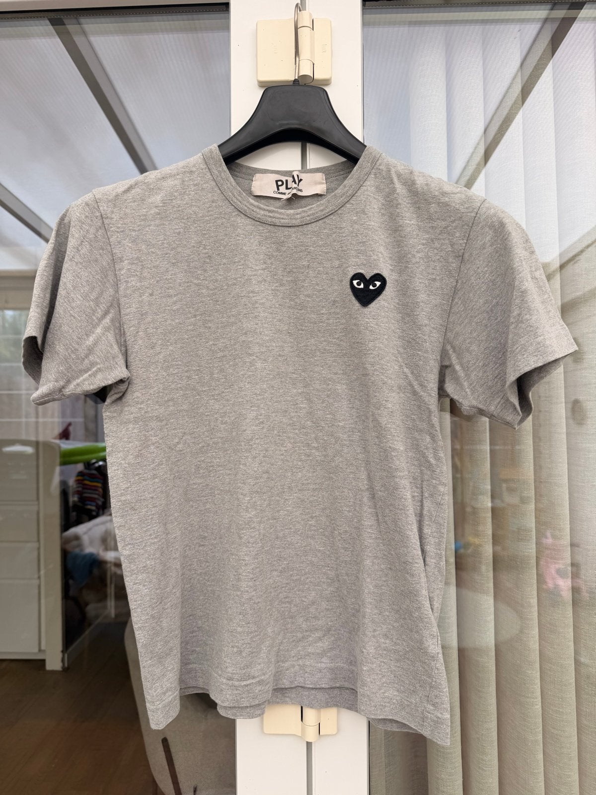 Comme des Garçons PLAY T-shirt - Maat S, Ophalen of Verzenden, Zo goed als nieuw, Maat 46 (S) of kleiner, Grijs
