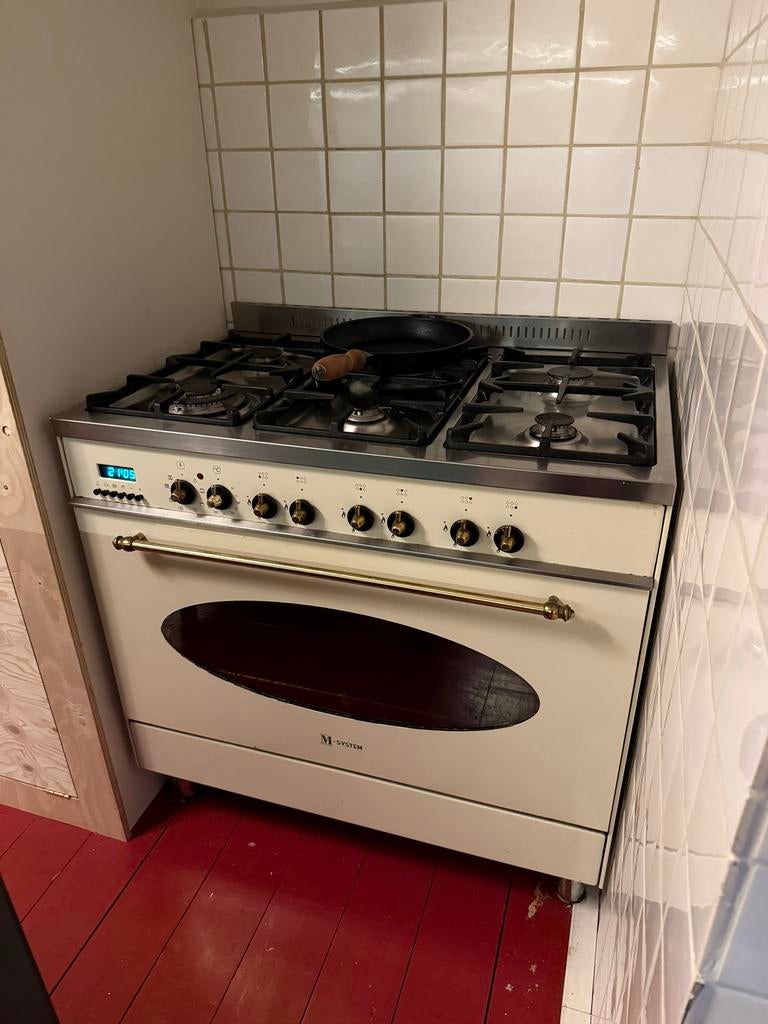 M-System Vrijstaand Gasfornuis met Oven, Witgoed en Apparatuur, Fornuizen, Ophalen, Gebruikt, 60 cm of meer, Gas