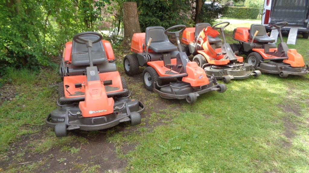 wegens inruil 4 x husqvarna frontmaaiers 4x hydrostaat 1 koo, Ophalen, Gebruikt, Husqvarna, Nederland
