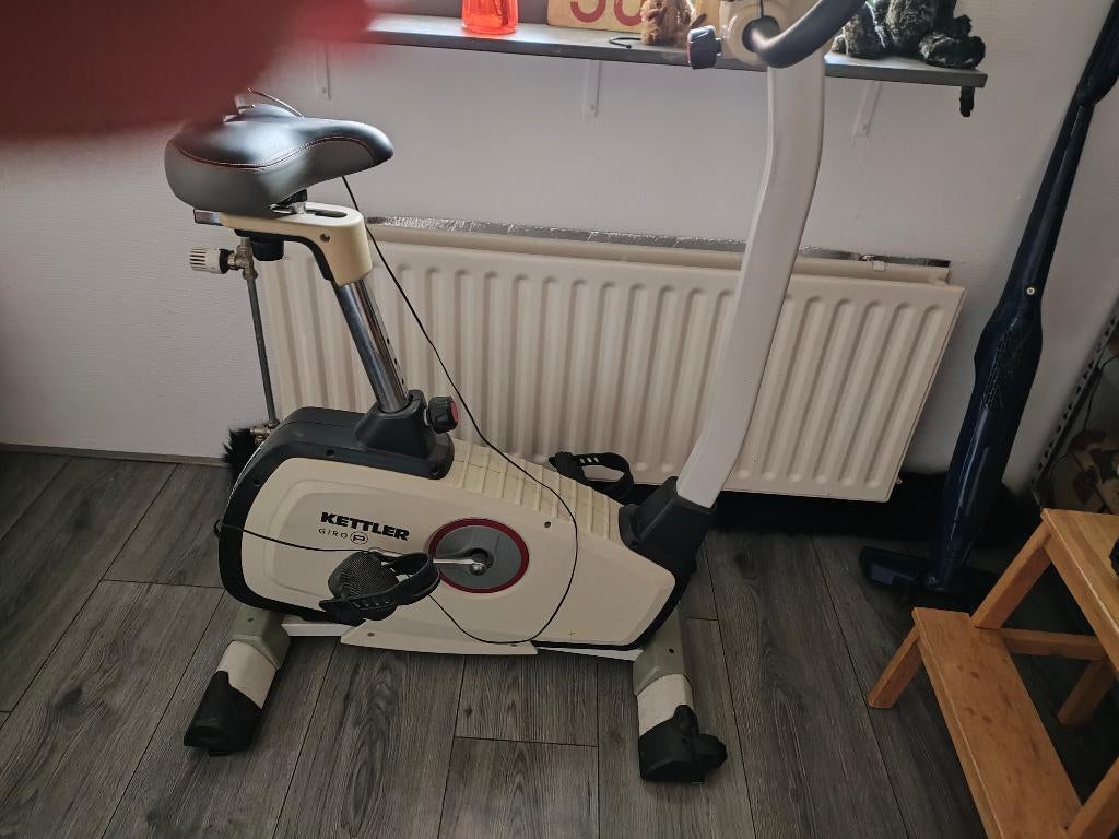 Hometrainer Kettler, Ophalen, Gebruikt, Metaal, Benen