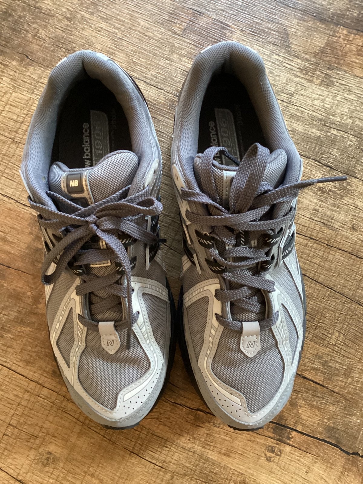 New Balance 1906R Sneakers - Grijs/Zwart - Maat 44, Kleding | Heren, Ophalen of Verzenden, Zo goed als nieuw, Overige kleuren