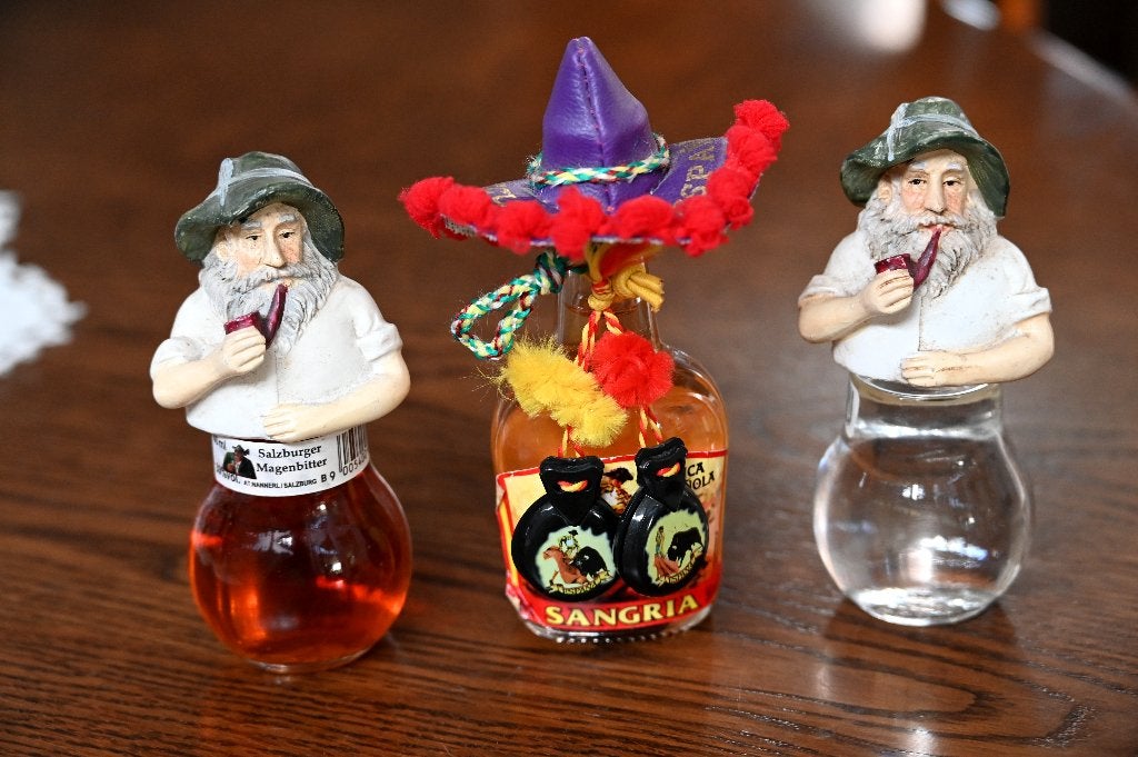 Kleine drankflesjes souvenir, Ophalen of Verzenden, Zo goed als nieuw, Overige typen