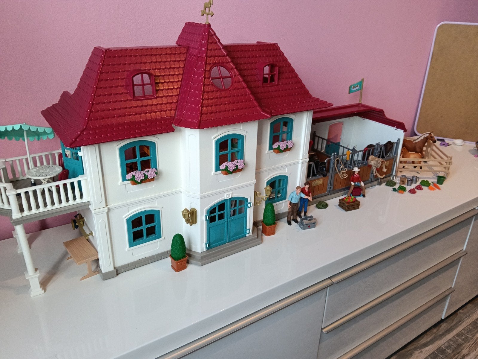 Schleich Landhuis met paardenstal Artikelnr. 42416, Ophalen of Verzenden, Zo goed als nieuw, Toebehoren